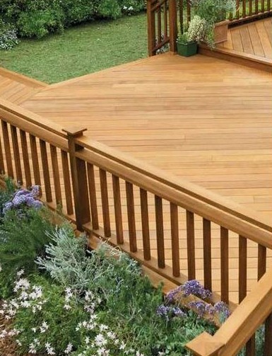Cedar deck and railing with a translucent natural wood stain finish